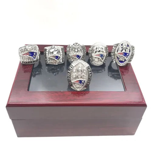 Patriots Super Bowl Ring Set