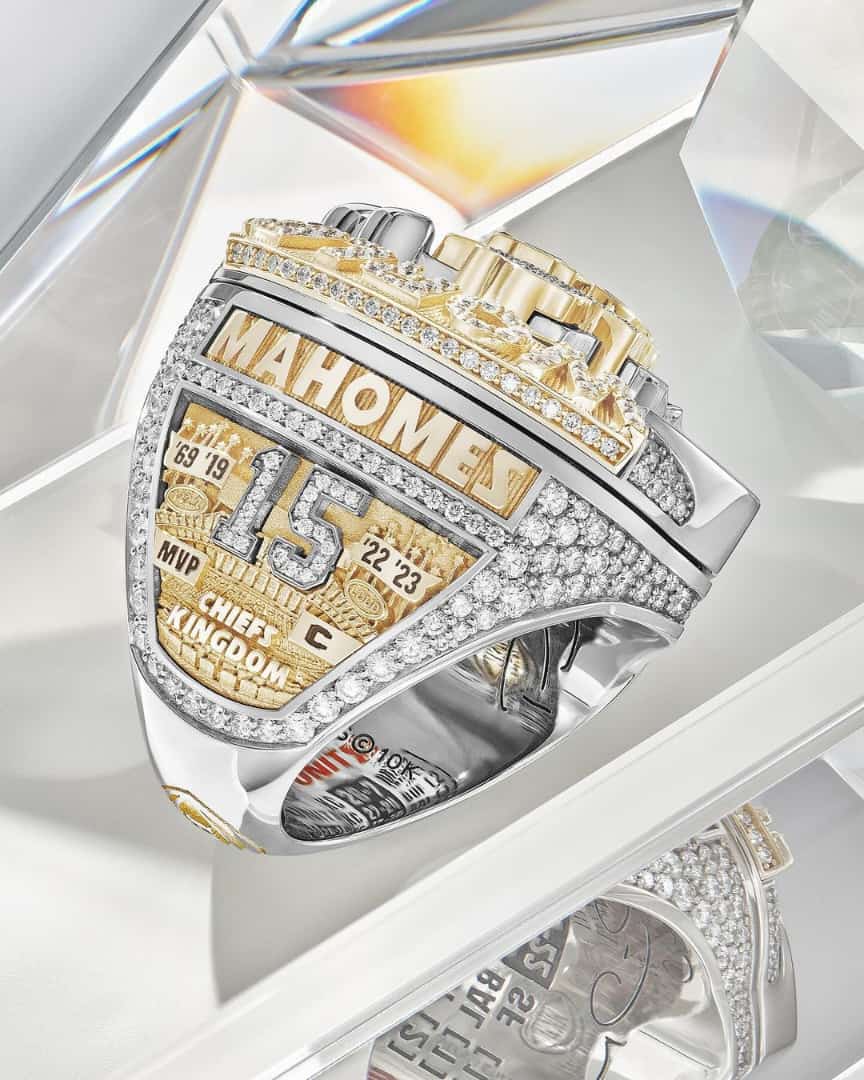 [ALMOST SOLD OUT] Chiefs 2024 Super Bowl Ring + FREE Wooden Display Box